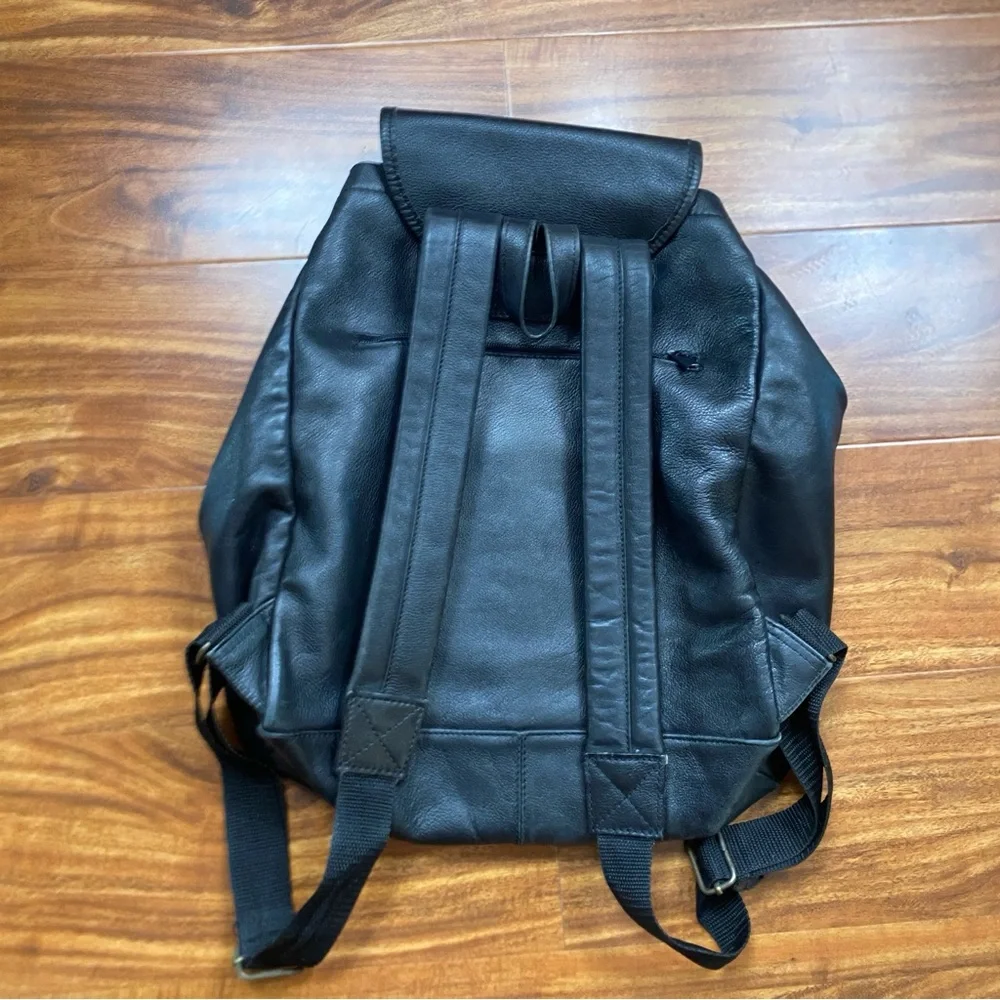 Vintage Women's Y2K Black Leather Multi Pocket Buckle Backpack Purse Streetwear